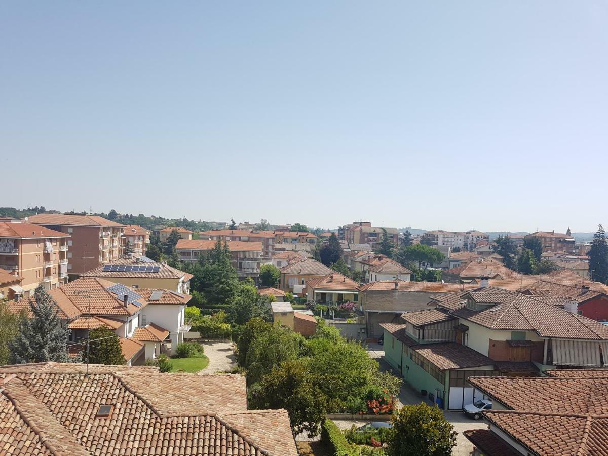 نيتسا مونفيراتو Appartamento Panoramico المظهر الخارجي الصورة