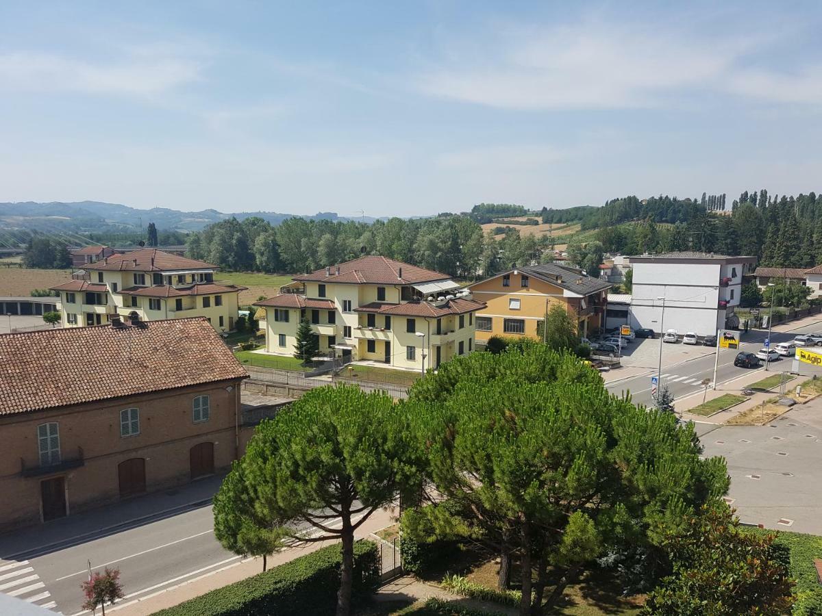 نيتسا مونفيراتو Appartamento Panoramico المظهر الخارجي الصورة
